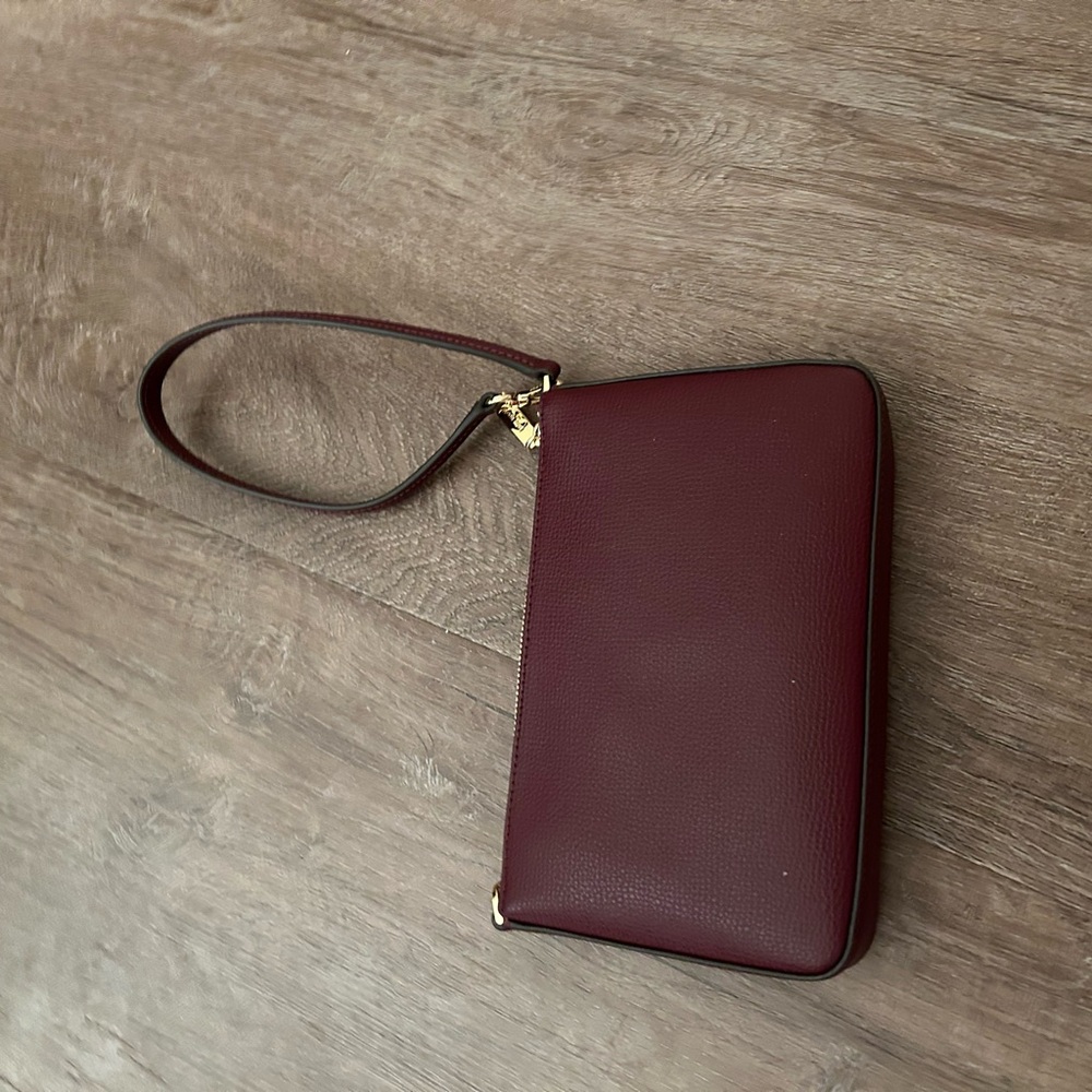 NWT Kate Spade Red Floral Wristlet - Picture 8 of 8